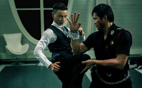 Molar Nivel: Ni despeinarse enfrentándose a Tony Jaa y Wu Jing